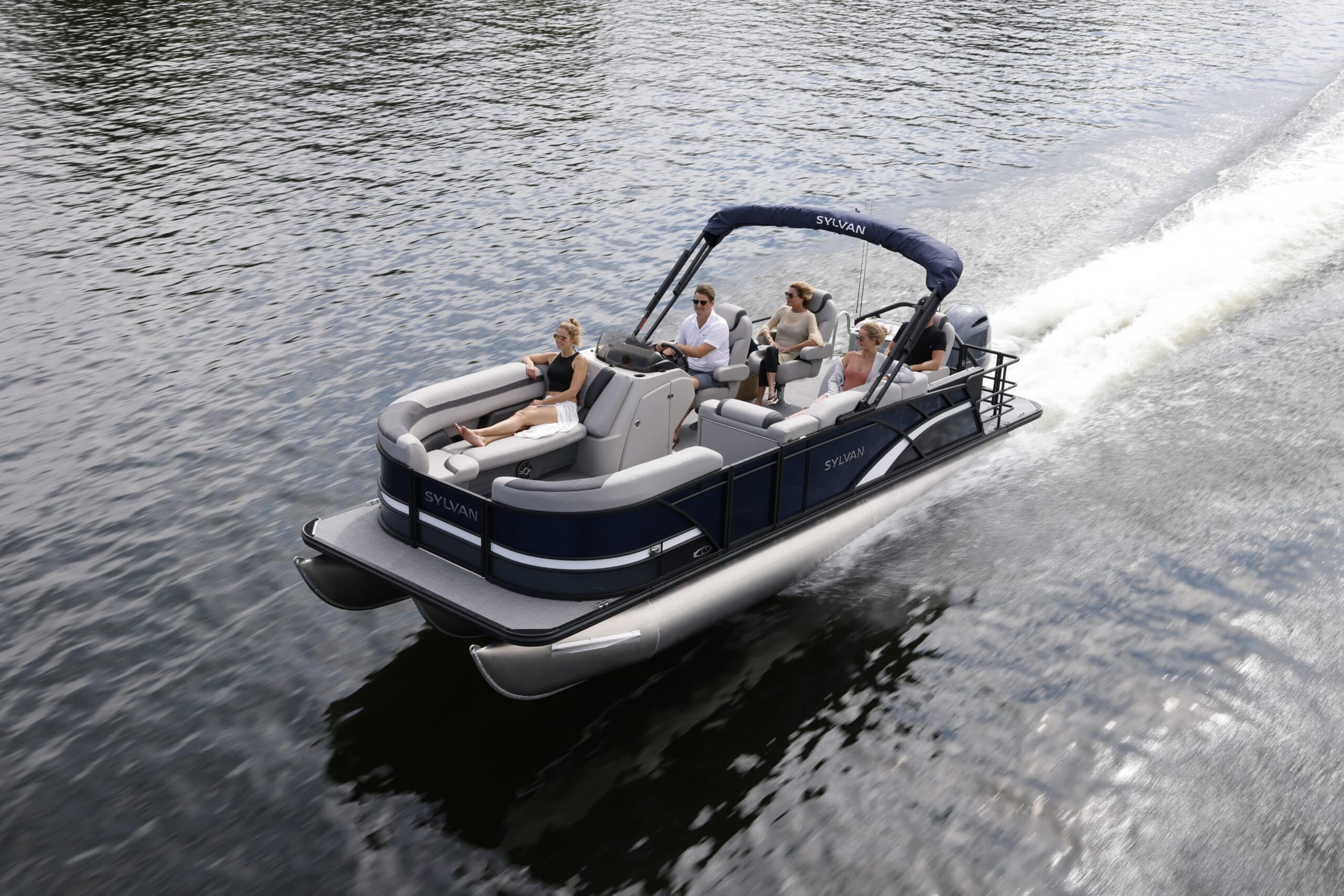 4 Reasons Why Sylvan Pontoon Boats are the Perfect Choice for Your